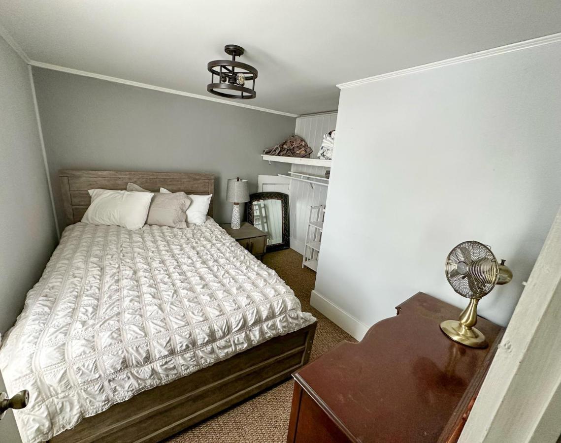 The Kelly House - 4 Bedroom Historic Lodge - Downtown Ellicottville Εξωτερικό φωτογραφία