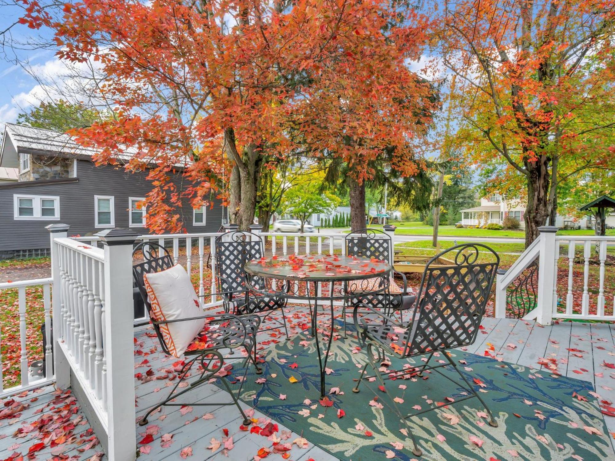 The Kelly House - 4 Bedroom Historic Lodge - Downtown Ellicottville Εξωτερικό φωτογραφία