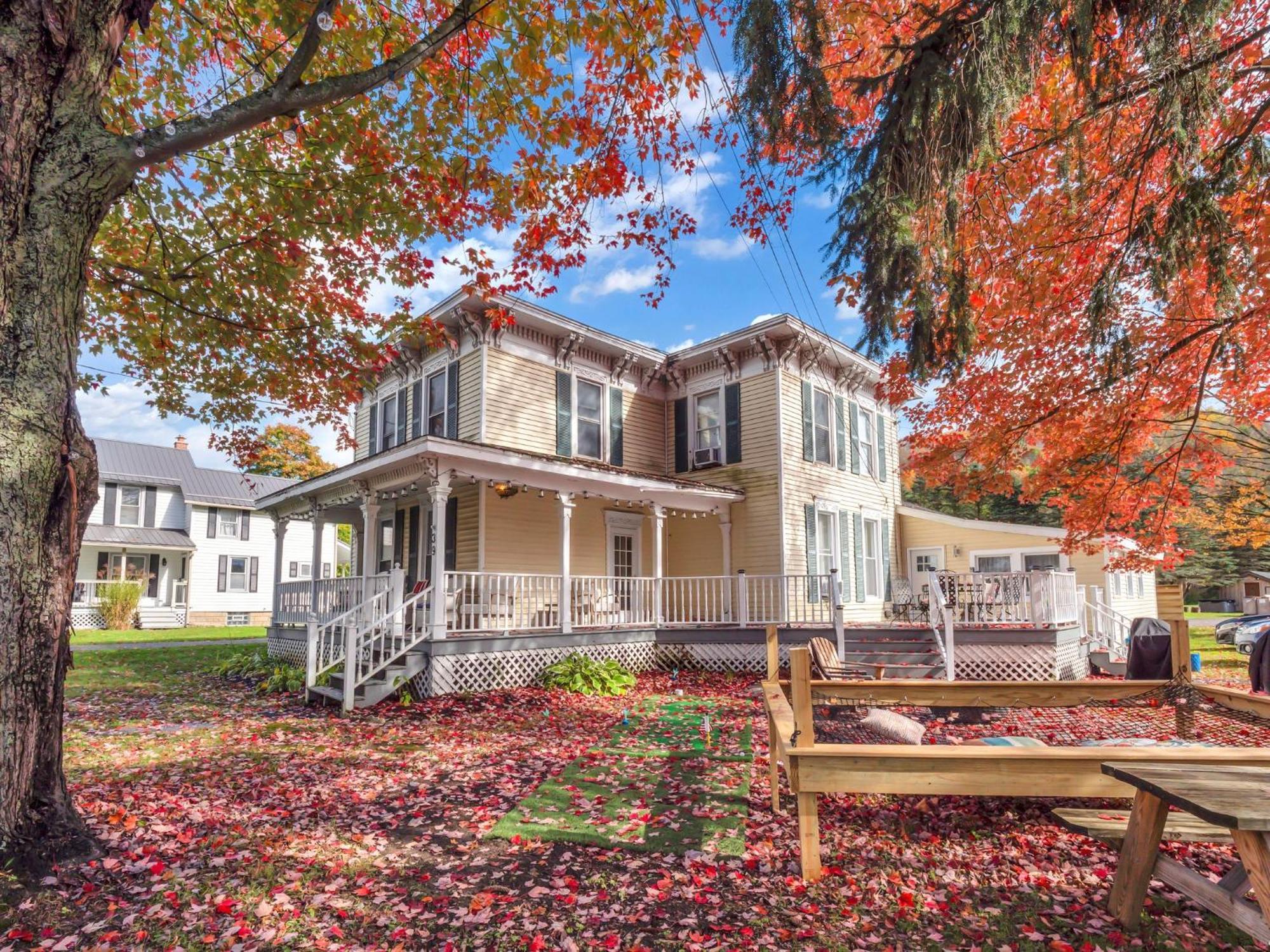 The Kelly House - 4 Bedroom Historic Lodge - Downtown Ellicottville Εξωτερικό φωτογραφία