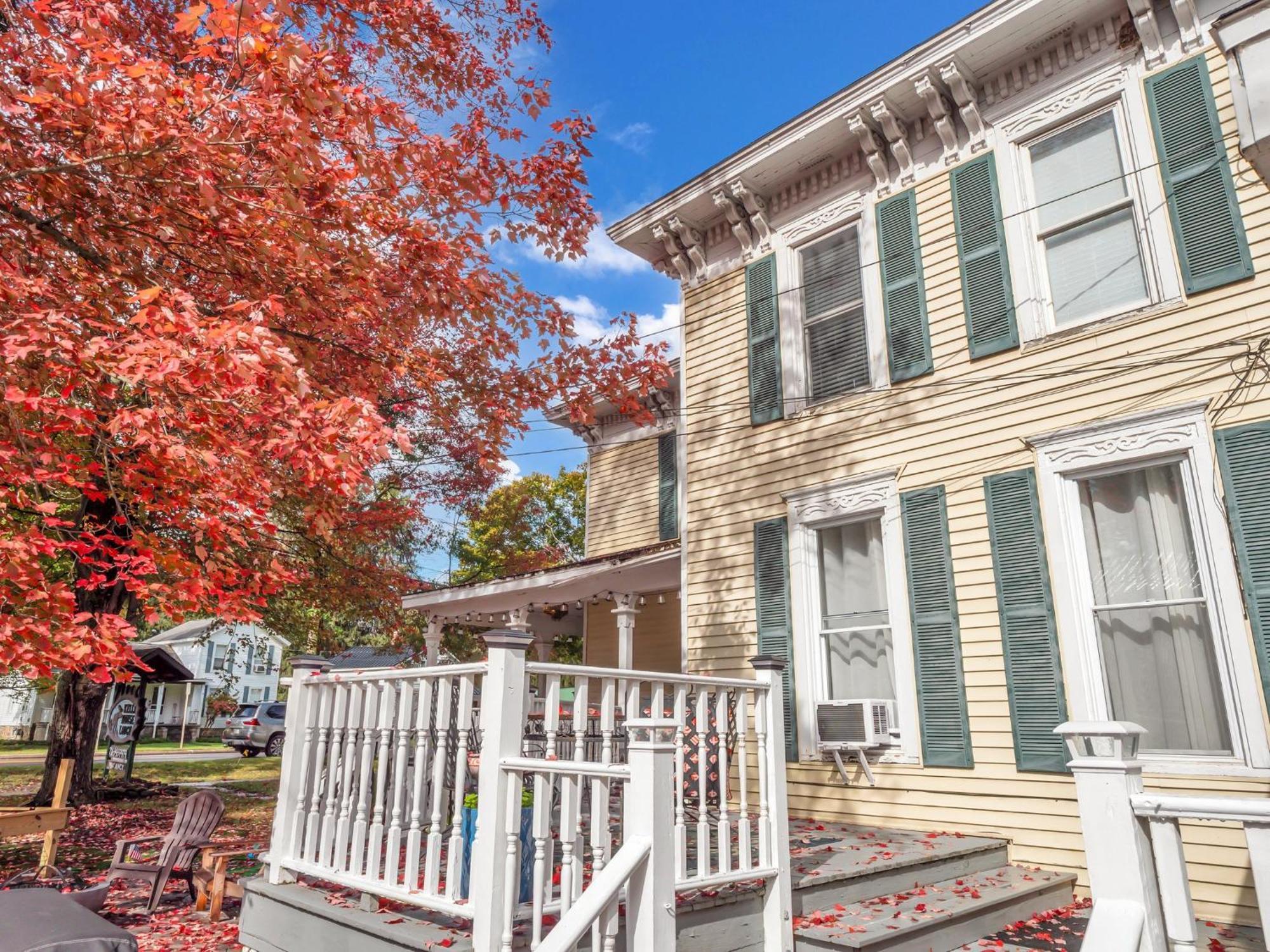 The Kelly House - 4 Bedroom Historic Lodge - Downtown Ellicottville Εξωτερικό φωτογραφία
