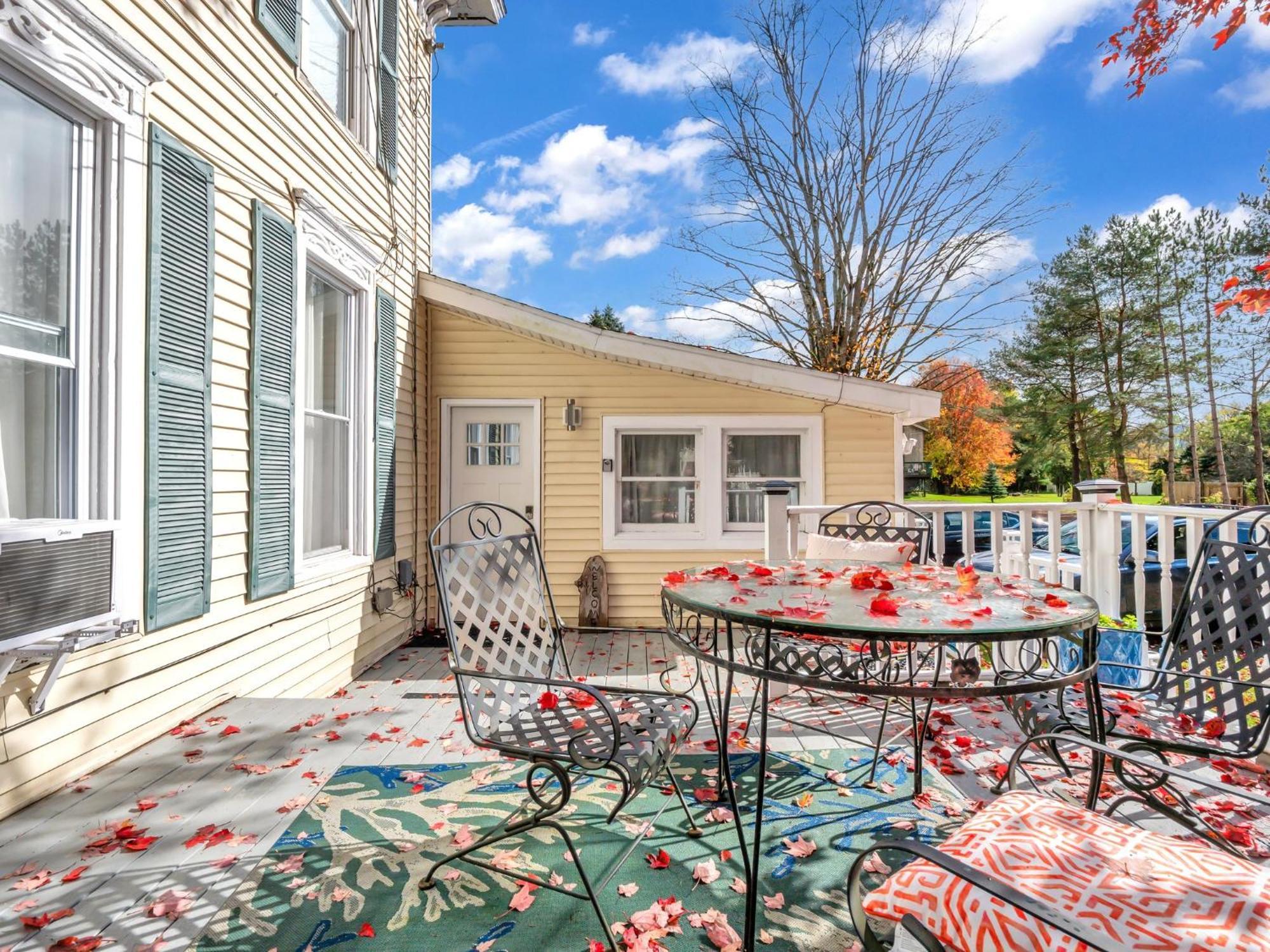 The Kelly House - 4 Bedroom Historic Lodge - Downtown Ellicottville Εξωτερικό φωτογραφία