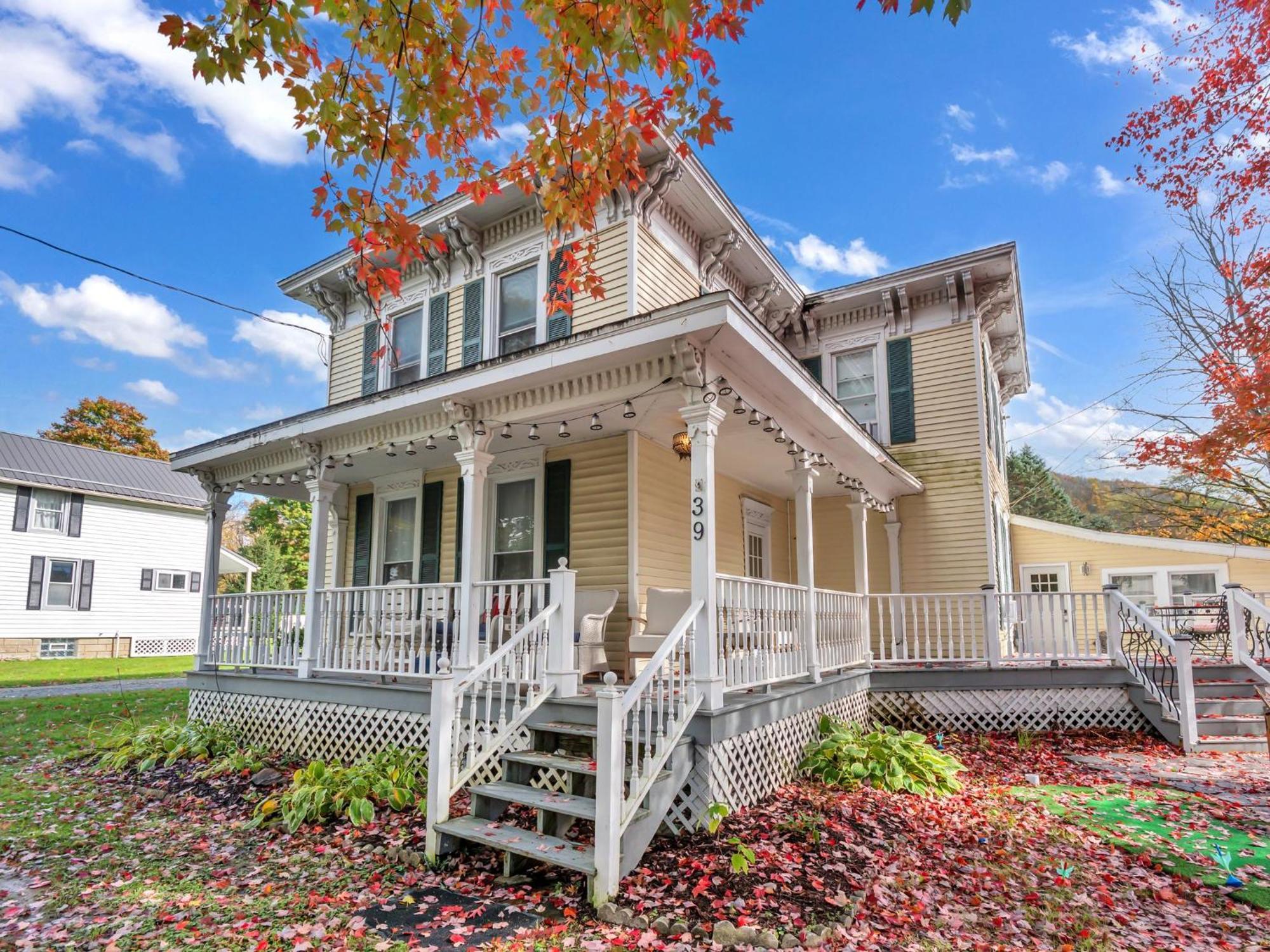 The Kelly House - 4 Bedroom Historic Lodge - Downtown Ellicottville Εξωτερικό φωτογραφία