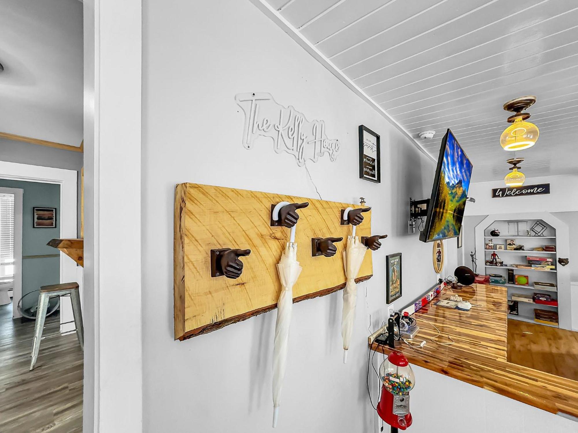 The Kelly House - 4 Bedroom Historic Lodge - Downtown Ellicottville Εξωτερικό φωτογραφία