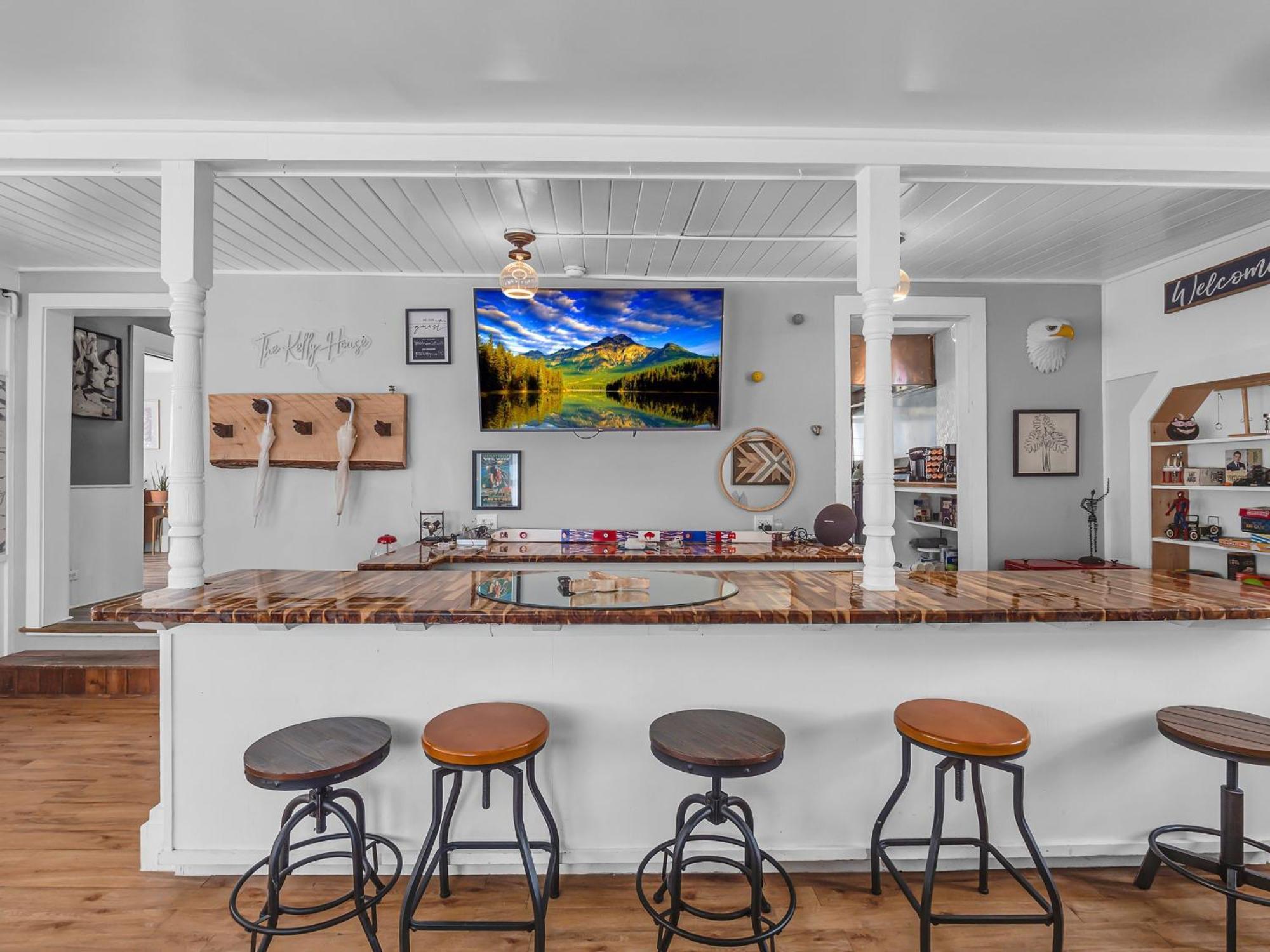 The Kelly House - 4 Bedroom Historic Lodge - Downtown Ellicottville Εξωτερικό φωτογραφία